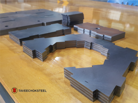 LaserCutWork003_480x640px_WithLogo